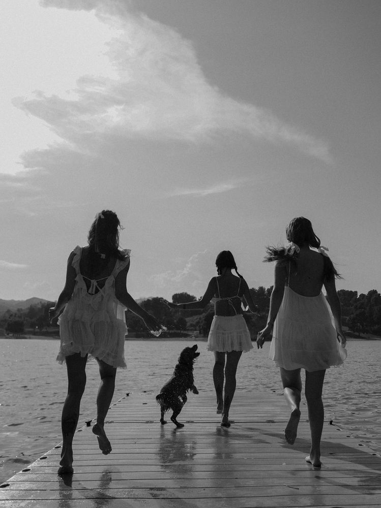 Three girlfriends on the river not counting the dog (3)