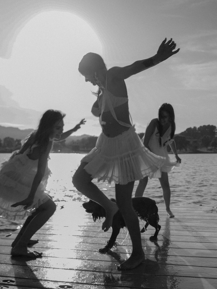 Three girlfriends on the river not counting the dog (4)