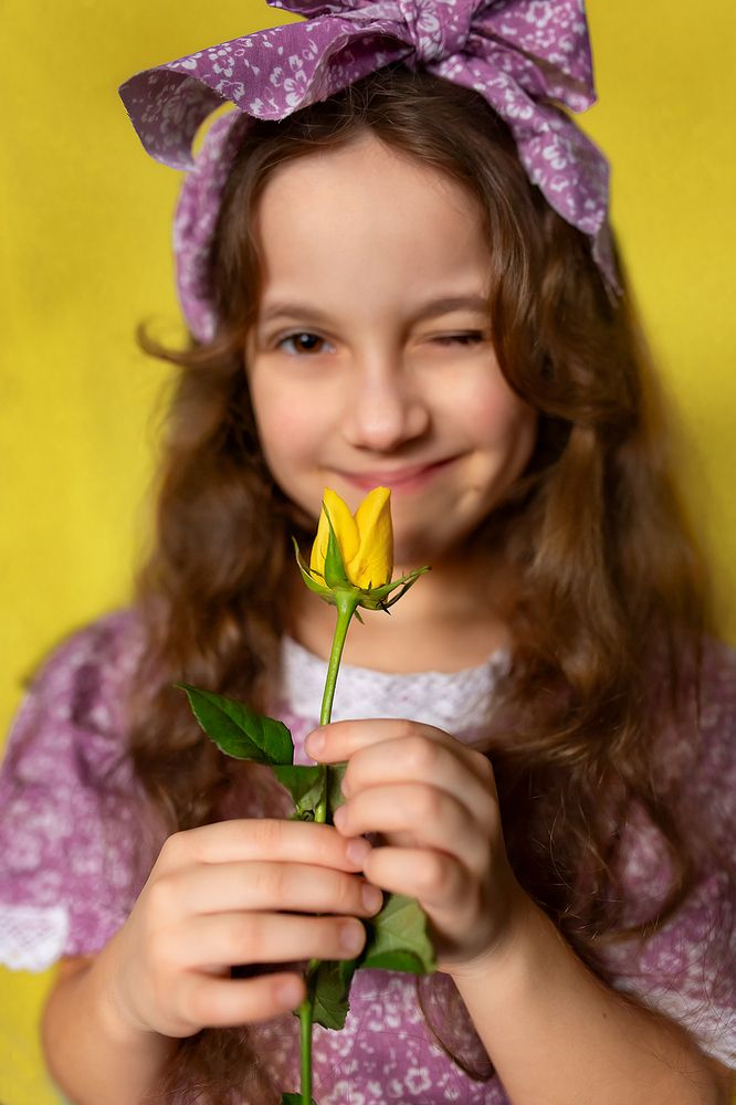 Girl and Yellow Roses (2)