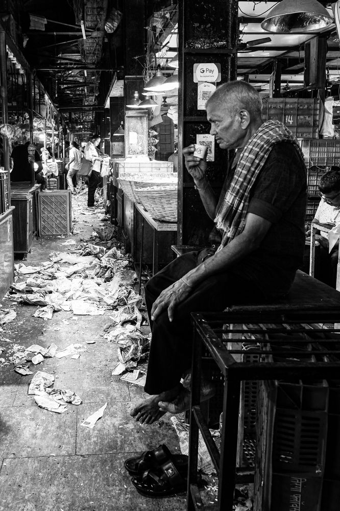 The Invisible Backbone: Mumbai’s Market Workers (6)