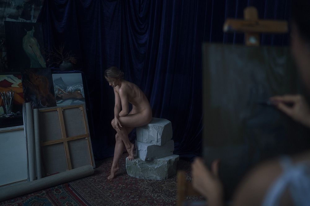 In the artist's studio (4)