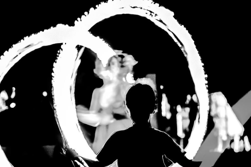 Juggling (4)