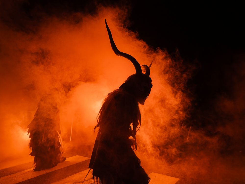 Flames of the Underworld: Krampus, Fire, and Tradition in the Alps (7)