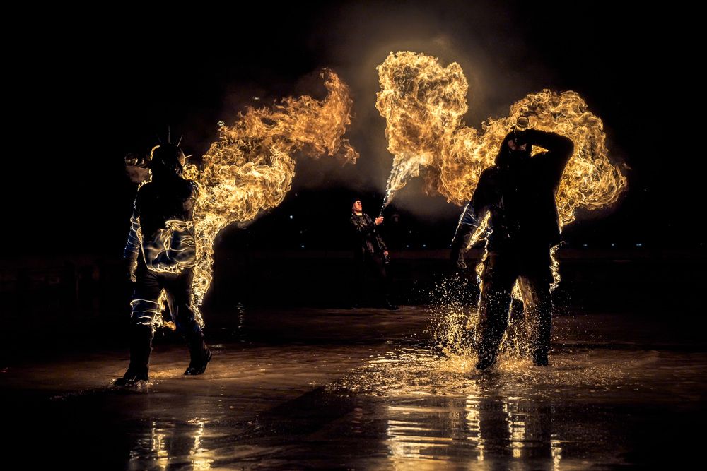 Bursts of Fire (6)