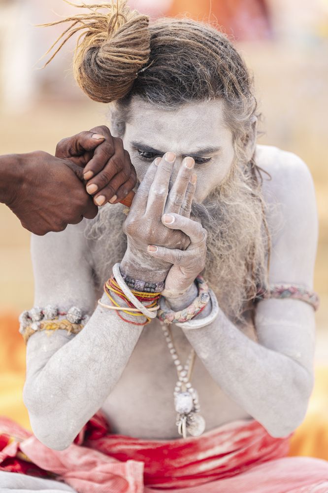 Naga Sadhu covered in ashes (8)