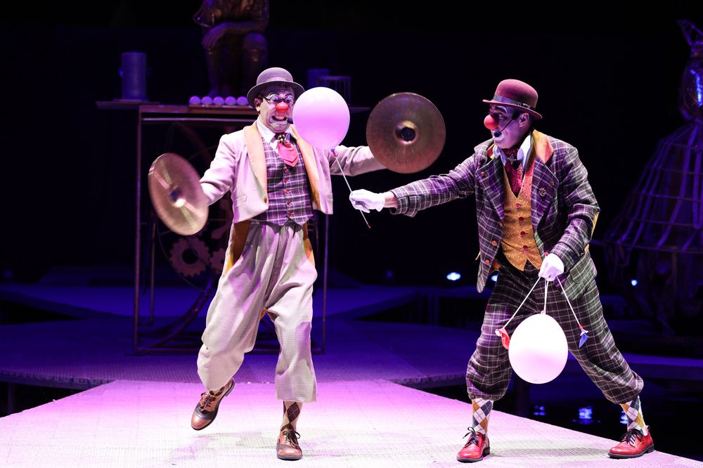 Life is a Circus (7)