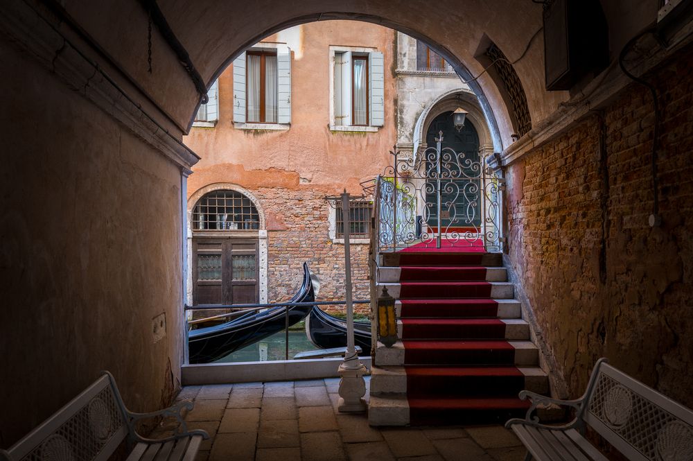 Virtuous Venice (6)