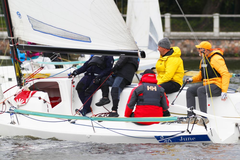 YACHTING (7)