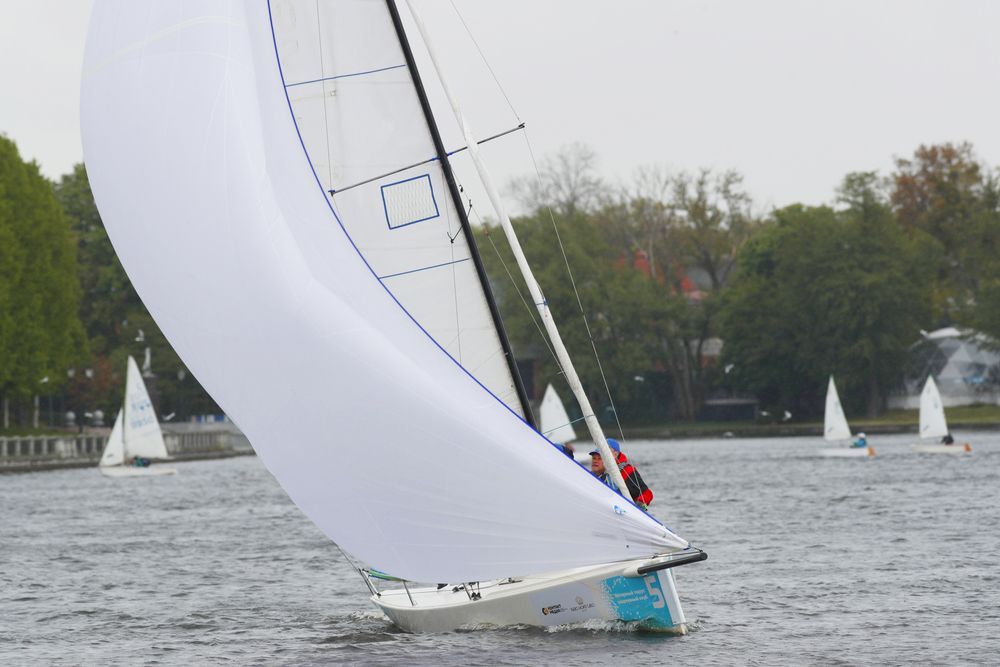 YACHTING (11)