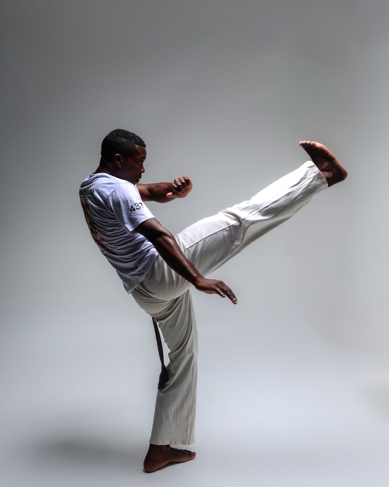 CULTURA E RESISTÊNCIA NA CAPOEIRA (3)