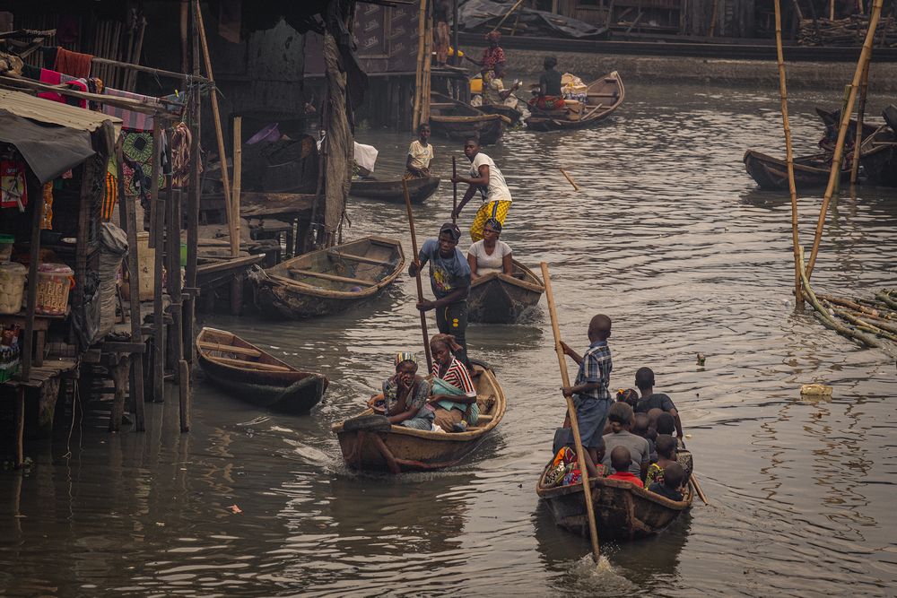 life in Makoko\'s floating slum, venice of Nigeria (7)