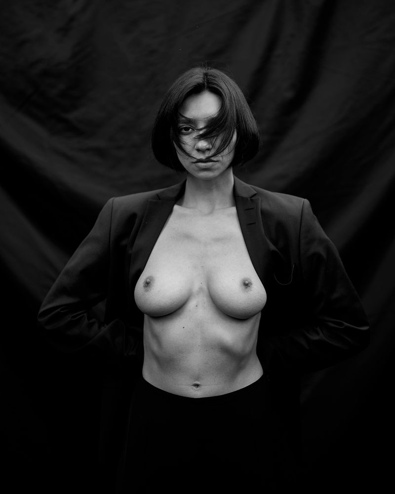 A state of undress (2)