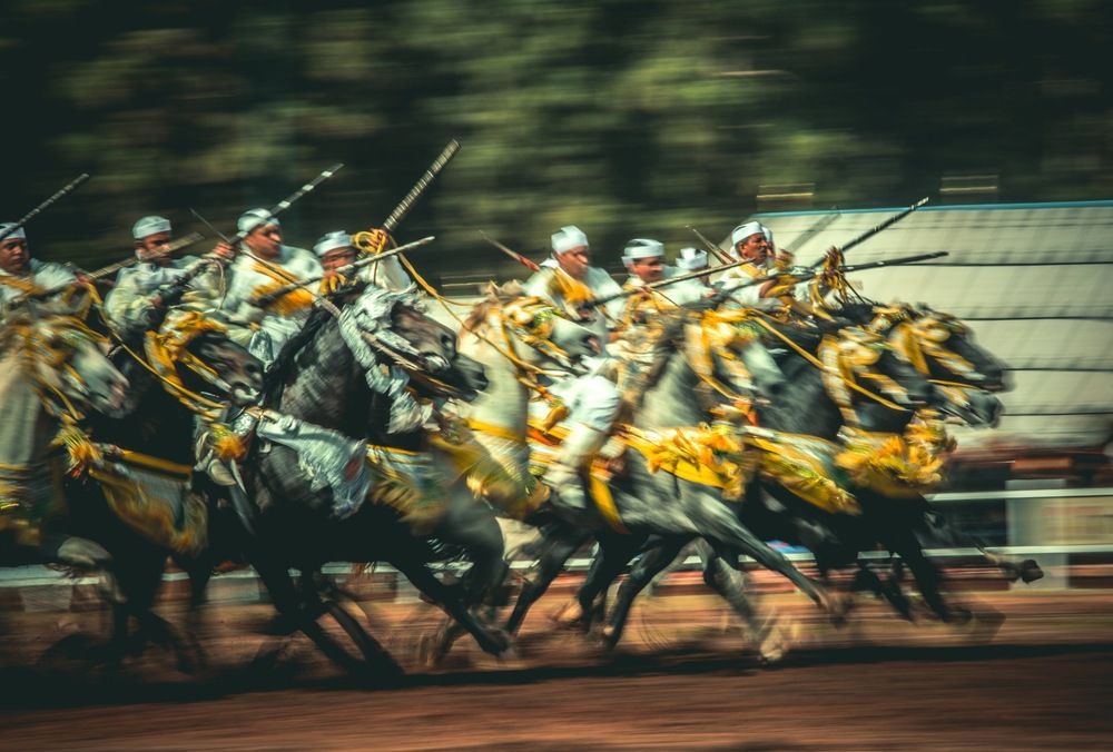 Tborida, Horses in the clouds (8)