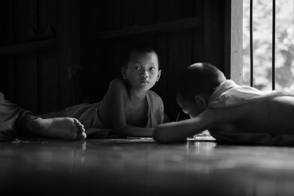 Acolytes of Boyhood (6)