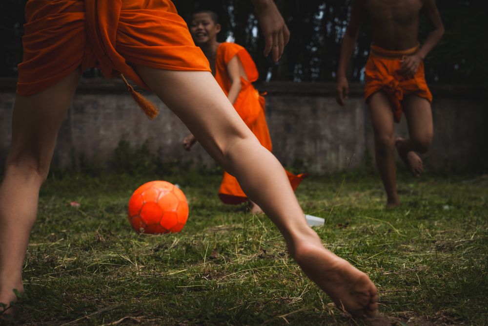 Acolytes of Boyhood (7)