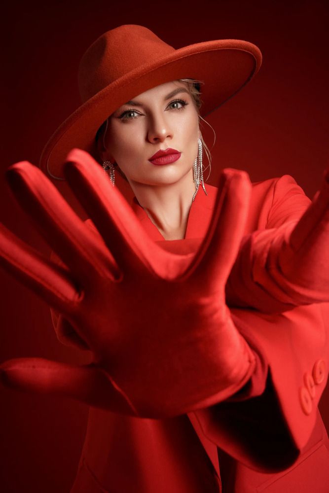 Total RED (8)