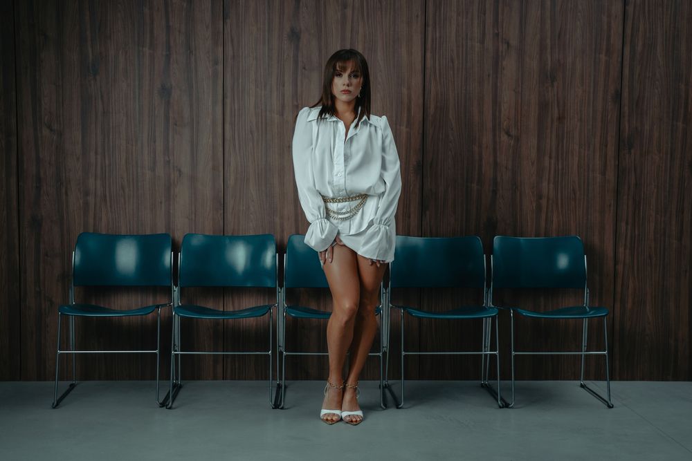 BASIC INSTINCT 2.0 (2)