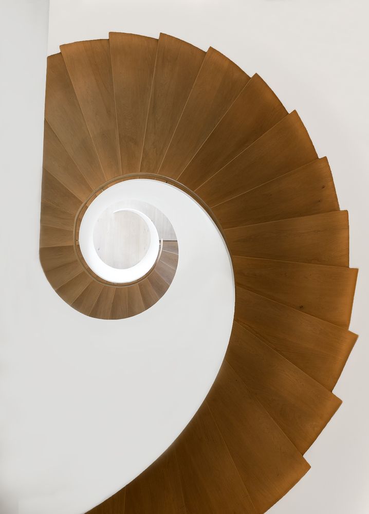 Looking for the best staircase (5)