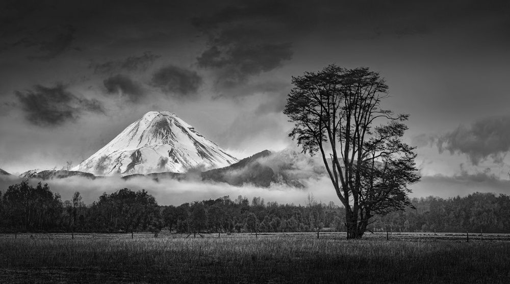 Volcanes en blanco y negro (3)