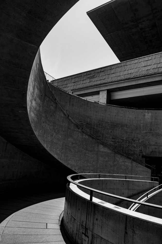 Silence and architecture (6)