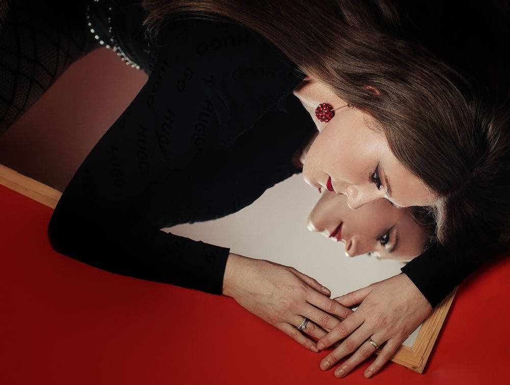 Red/Black (6)