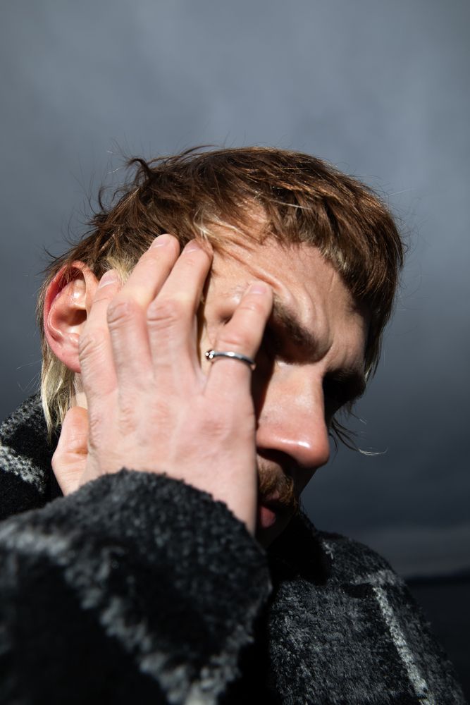 Who am I? (8)