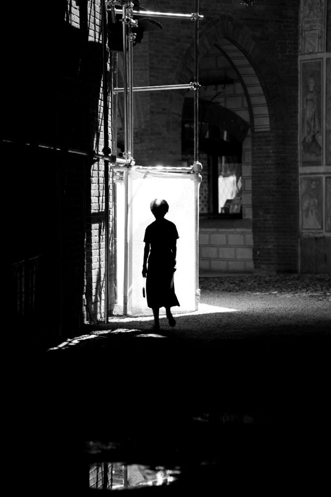 Light Play (5)