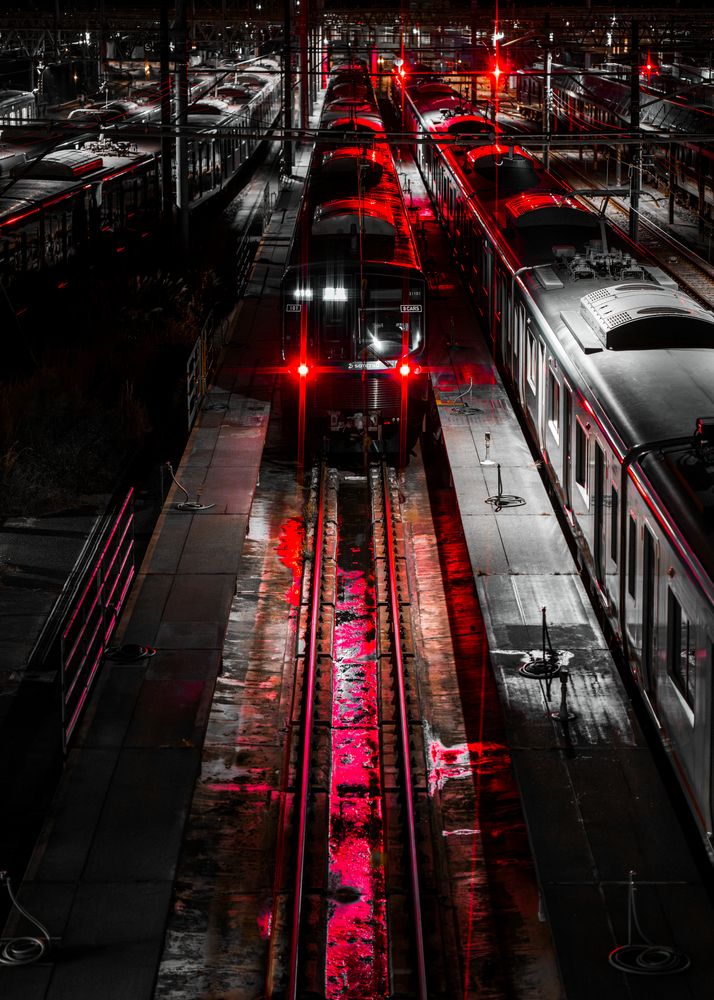 Red Pause (5)