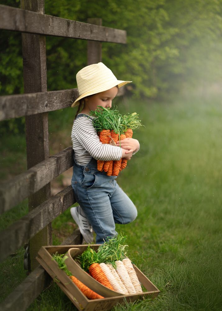 Easter carrot anyone? (2)