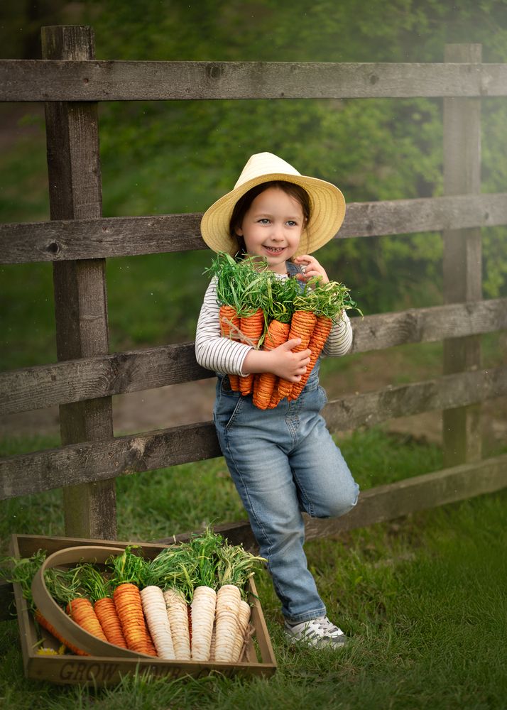 Easter carrot anyone? (4)