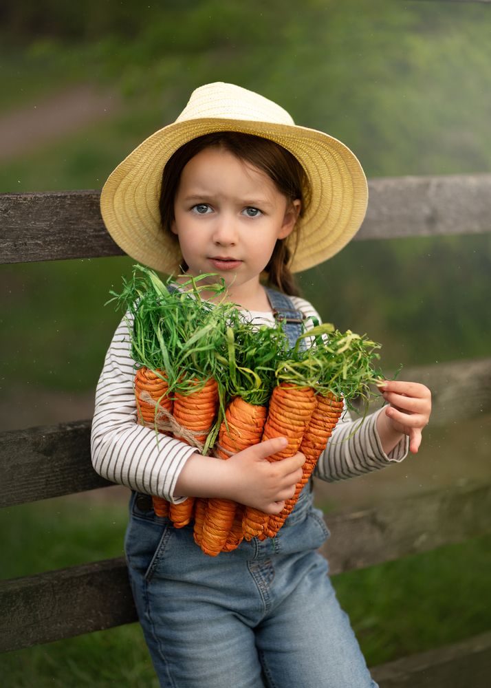 Easter carrot anyone? (5)