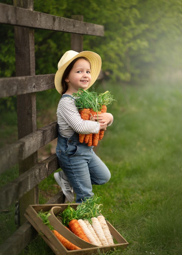 Easter carrot anyone? (6)
