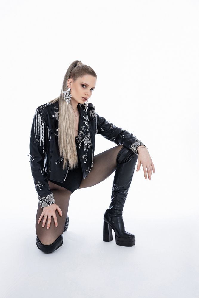 Анна (4)