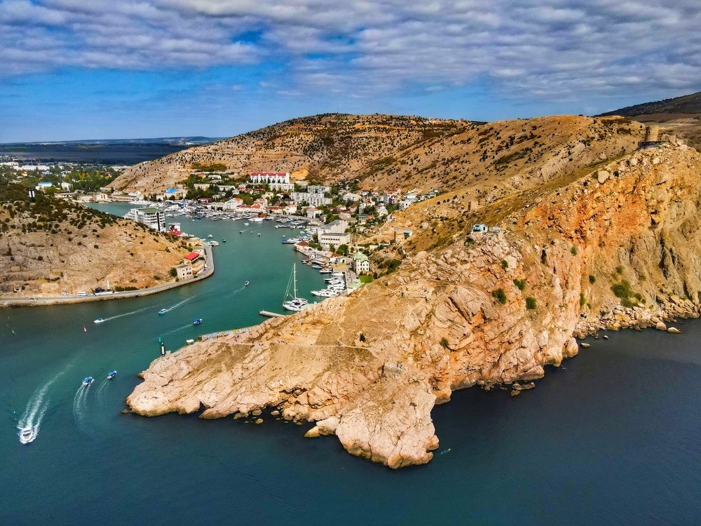 Вид на Балаклаву