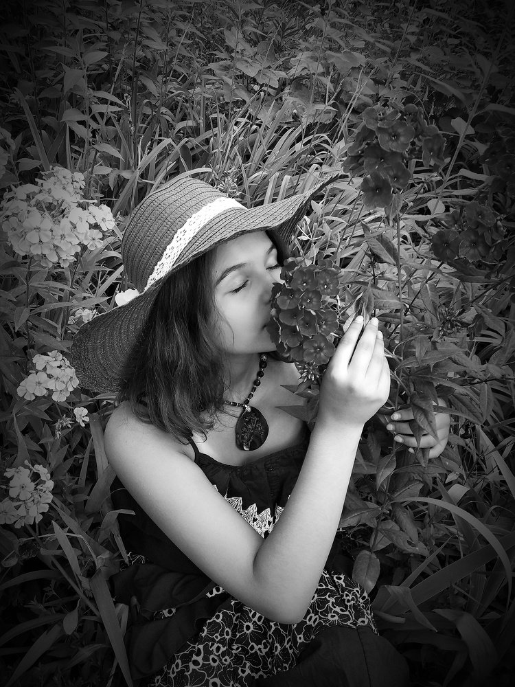 "У каждого свой мир"