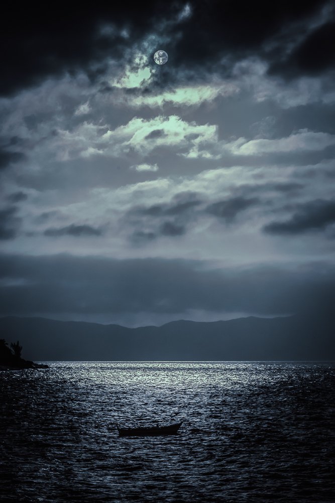 Boat on the moonlight