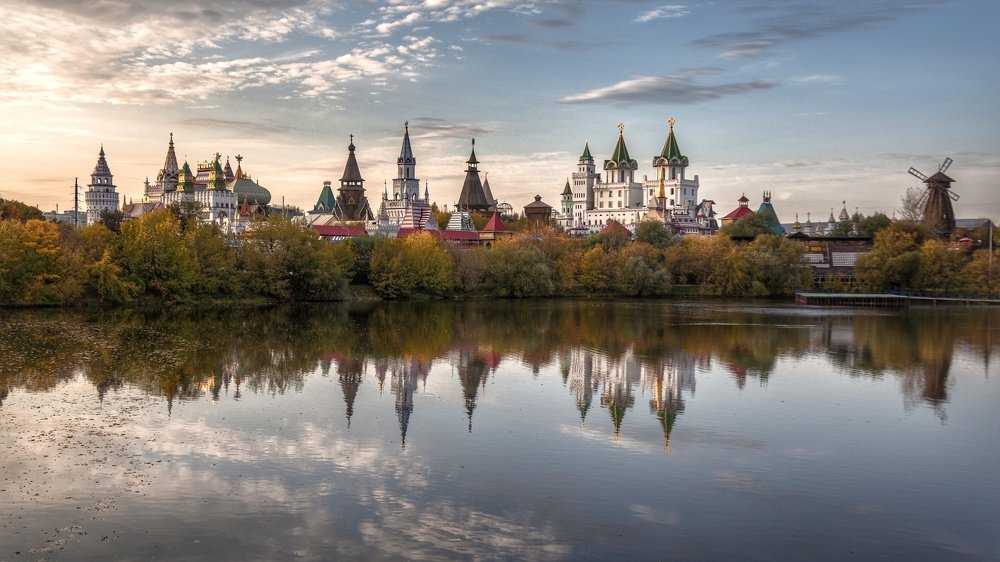 Измайловский кремль на закате