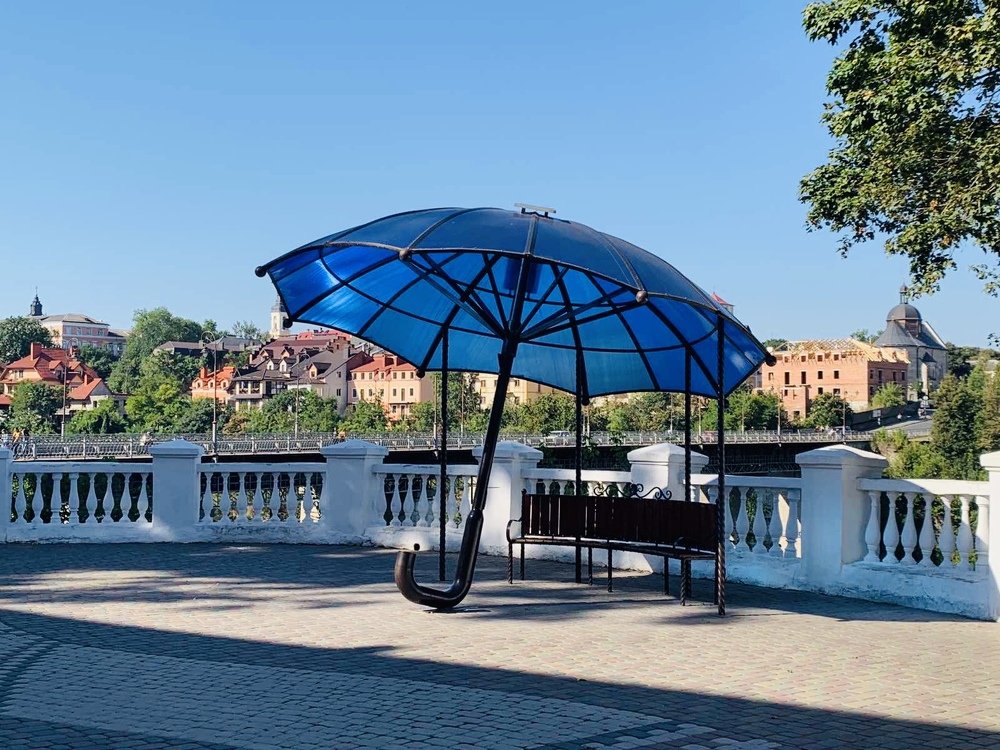 Photograph by Larisa