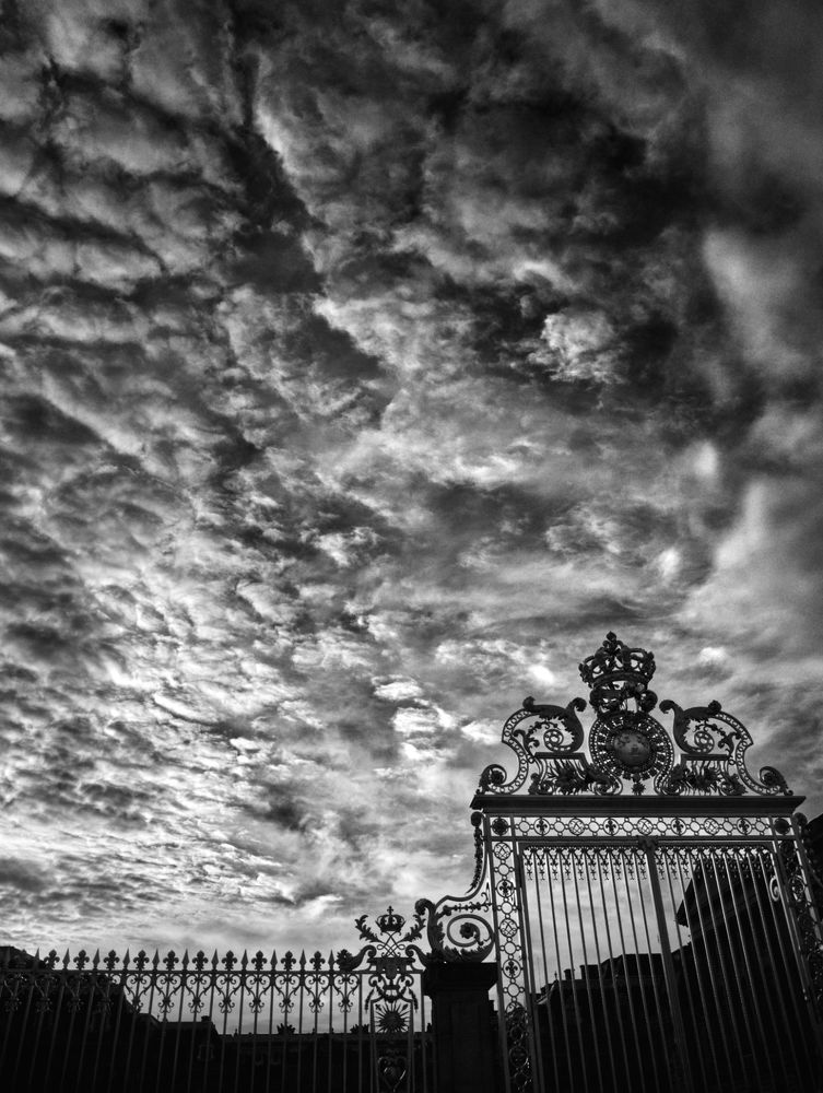 Photograph by Pierre Belenfant