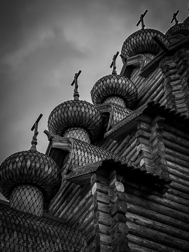 Церковь во имя Покрова Пресвятой Богородицы.