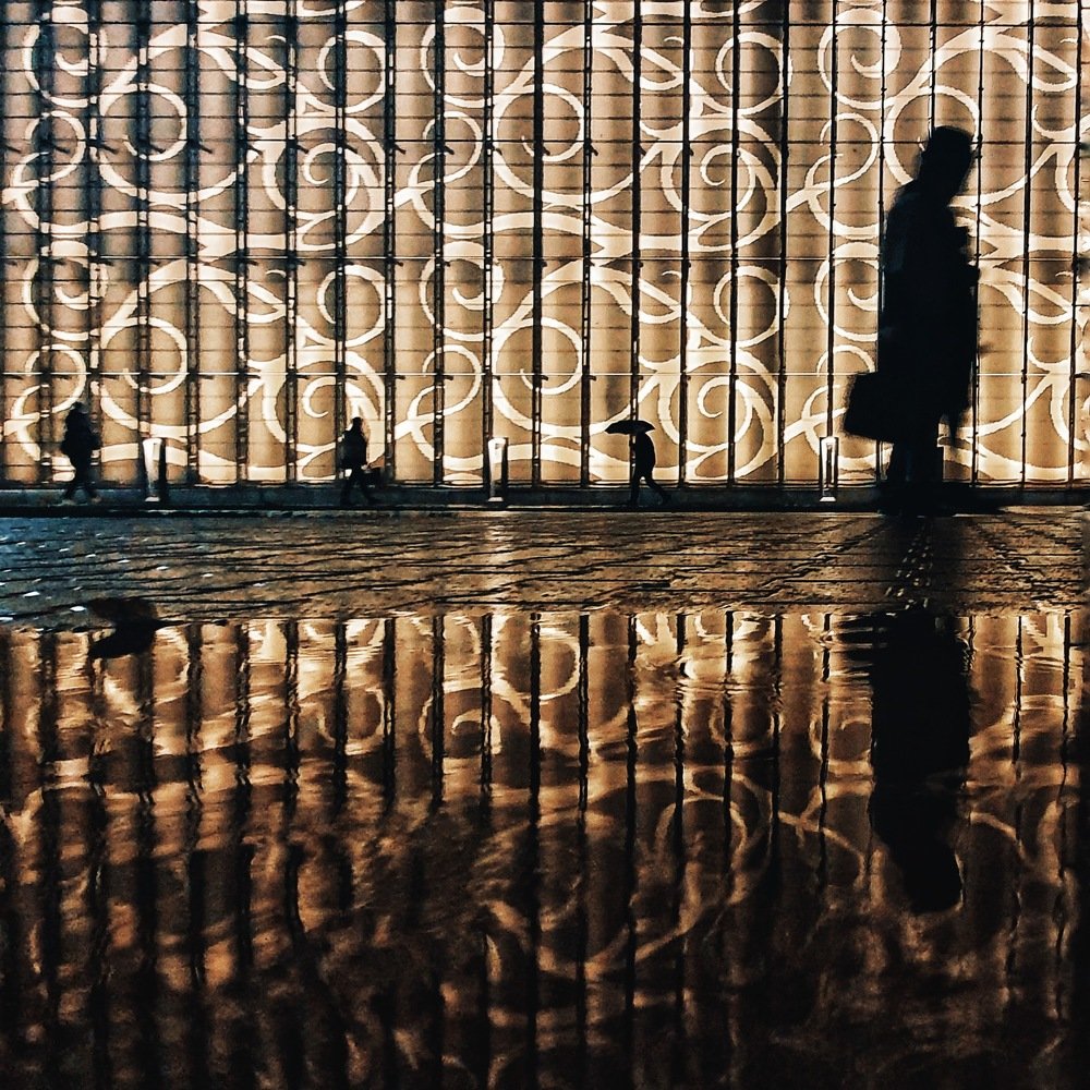 Photograph by Piotr Benklewski