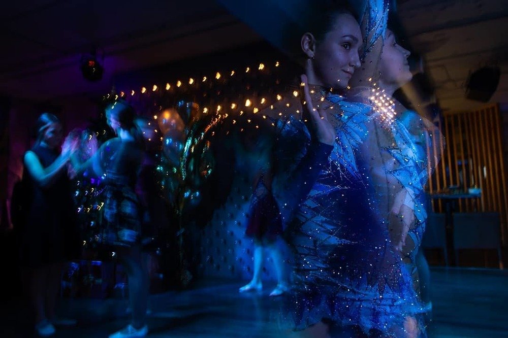 Long exposure dancing