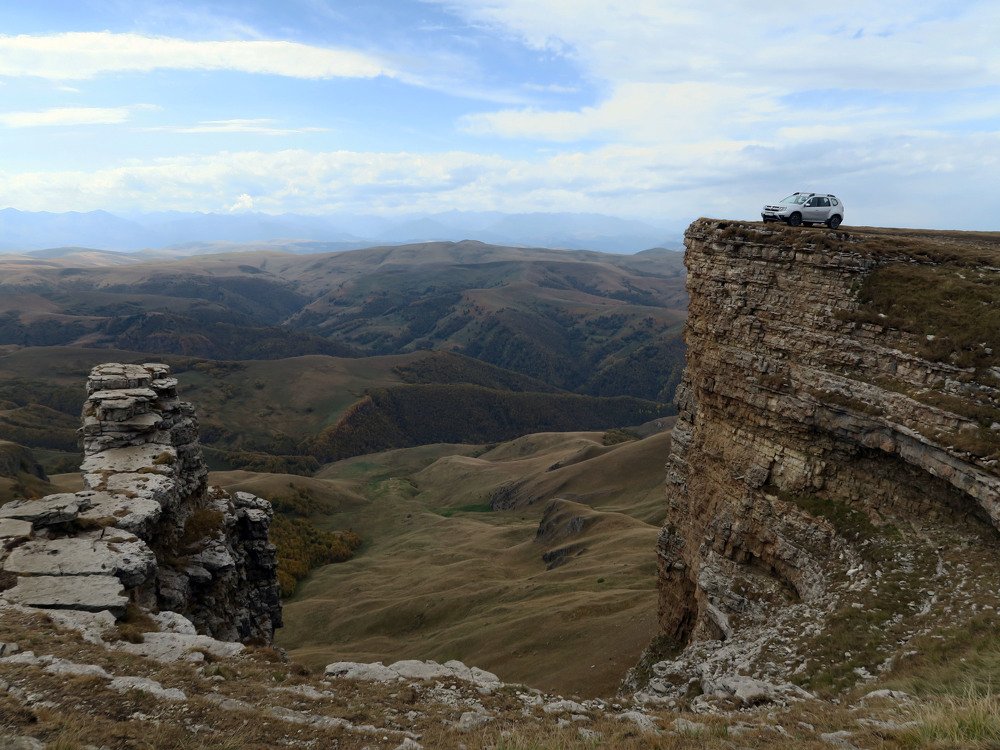 Дастер на плато Бермамыт (КЧР)