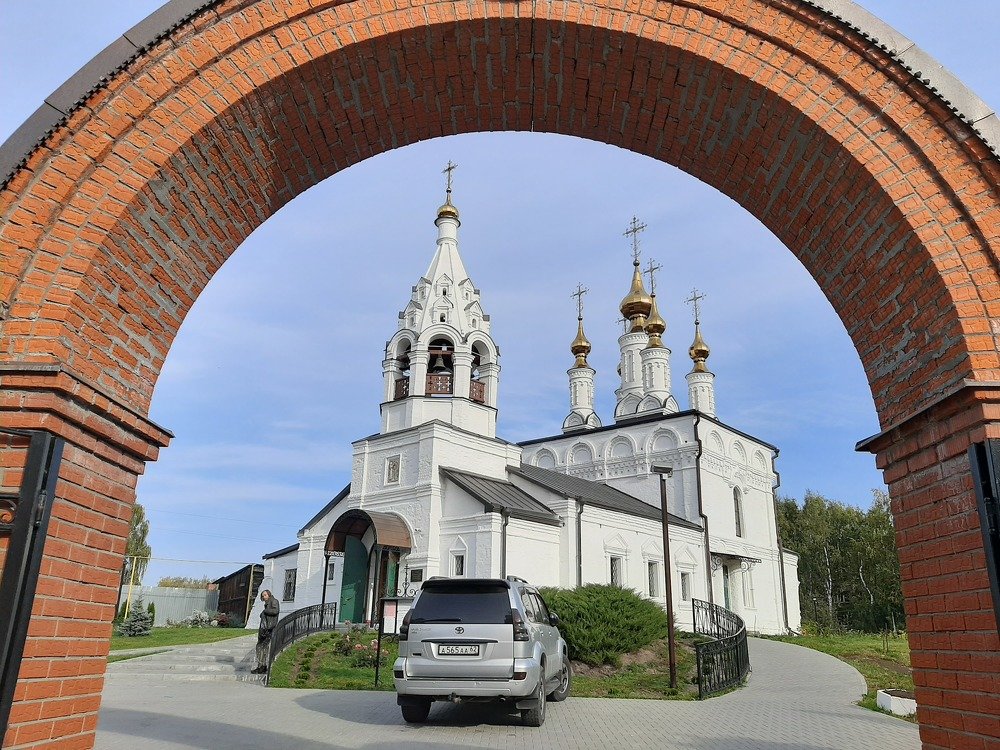 Связь времен