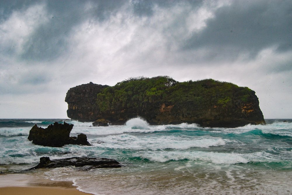 Photograph by Raffi Akbar