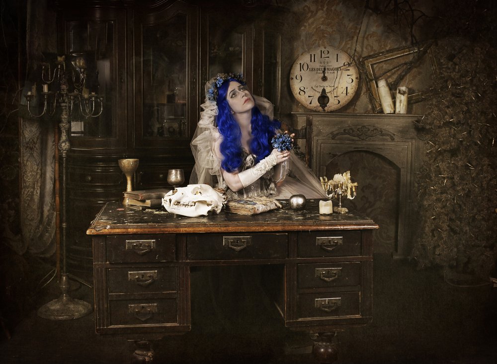 Эмили невеста