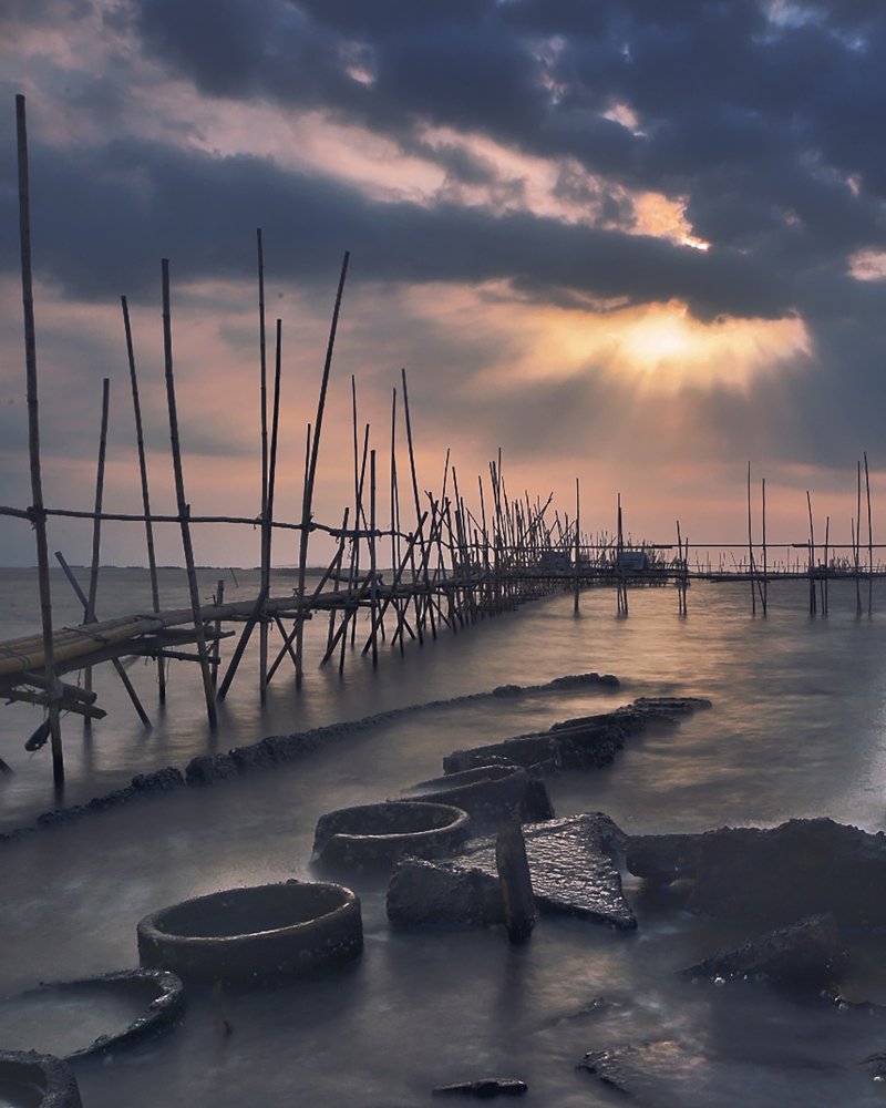 Photograph by Paulus Saputra