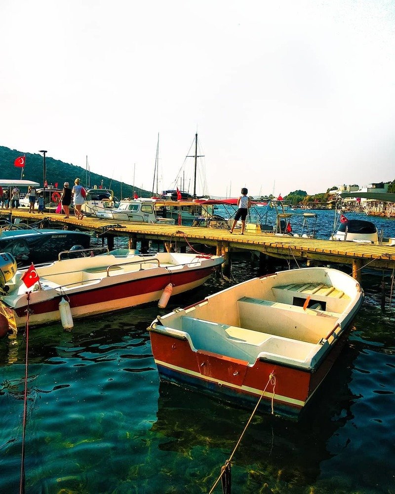 Photograph by Irina Karabulut