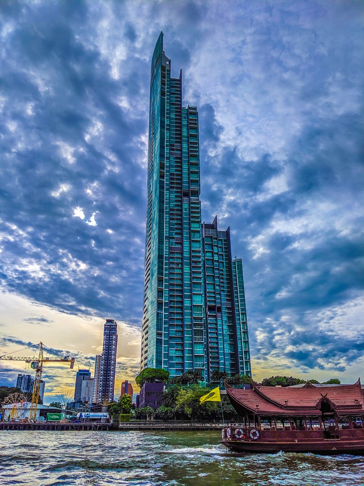 Башня Ортханг (Властелин Колец) в современном мире