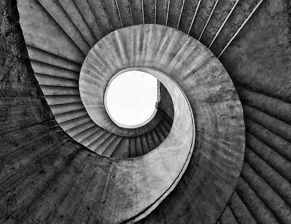 Photograph by Piotr Benklewski